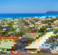 Clubyamba Beach Holiday Accommodation - Adults Only - C Tourism