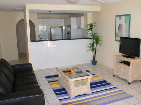 Beachside Resort - C Tourism 4