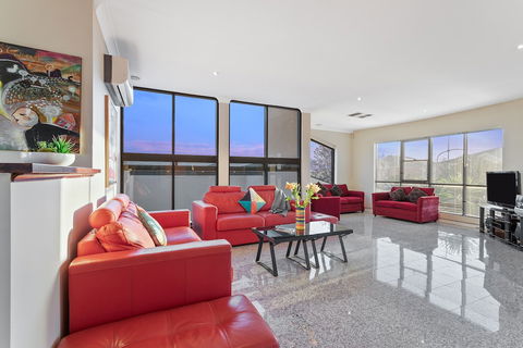 Villa De Marseilles - Melbourne - C Tourism 5