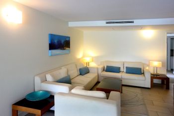 Drift Luxury Private Apartment - C Tourism 2