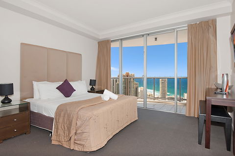 Chevron Renaissance - HR Surfers Paradise - C Tourism 3