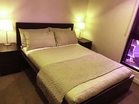Southbank Platinum Tower Apartment - C Tourism 6