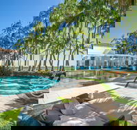 Poolside Apt In Alamanda Beachfront Resort 67 - C Tourism