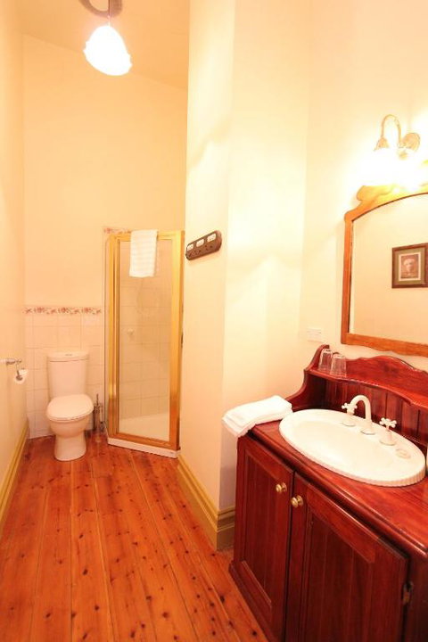 Palm House - C Tourism 1