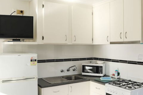 Riverglade Caravan Park - C Tourism 1