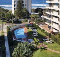 Surfers Chalet - C Tourism