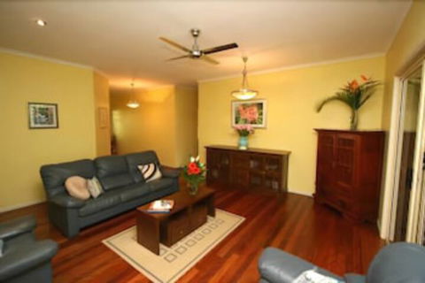 Noosa Country House - C Tourism 2