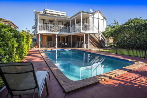 Ainslie Manor B&B - C Tourism 2