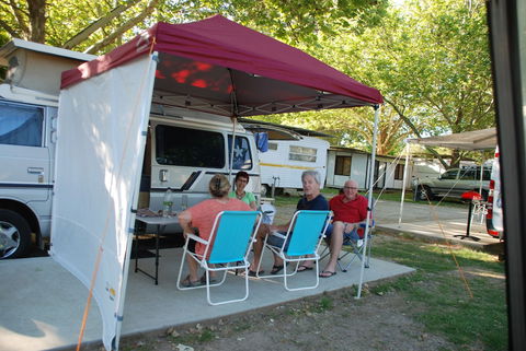 Beechworth Lake Sambell Caravan Park - C Tourism 2