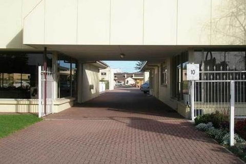 Glenelg Motel - C Tourism 1