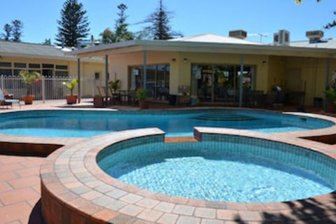Glenelg Motel - C Tourism 0