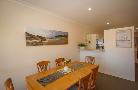 Meridian Beachside Apartments - C Tourism 5