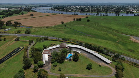Jacaranda Motor Lodge - C Tourism 0