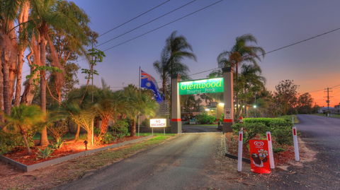 Glenwood Tourist Park & Motel - C Tourism 5