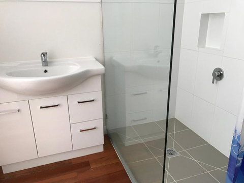 Beachend Bicheno - C Tourism 1