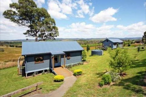 Outlook Hill Pavilion Suites & Spa Cottages - C Tourism 5