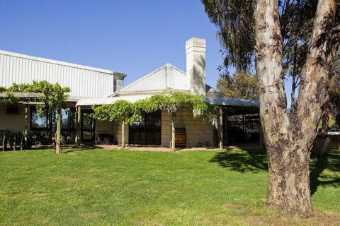 Eco-luxe At Mount Avoca - C Tourism 1