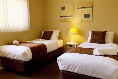 Admiral Motor Inn - C Tourism 5