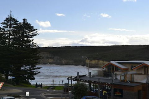 Loch Ard Motor Inn - C Tourism 0