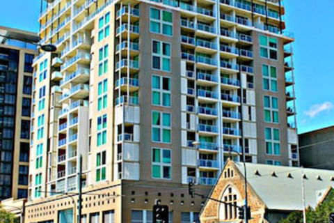 Adelaide DressCircle Apartments North Terrace - C Tourism 0