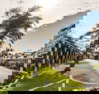Lakes Jakaranda Holiday Units - C Tourism