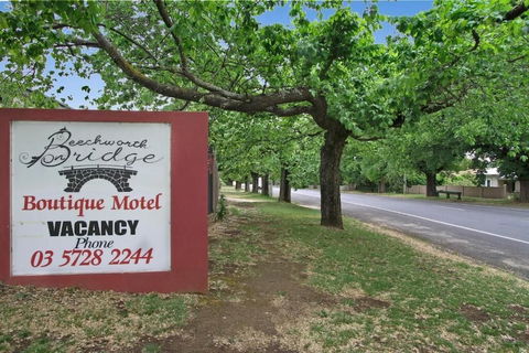 Beechworth On Bridge - C Tourism 2