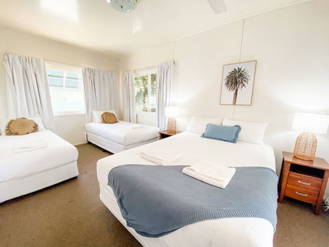 Pacific Sun Motor Inn Bargara - C Tourism 5