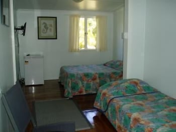 Hillcrest Guest House Cooktown - C Tourism 1