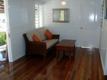 Hillcrest Guest House Cooktown - C Tourism 0