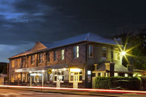 Sunnyside Tavern - C Tourism 0