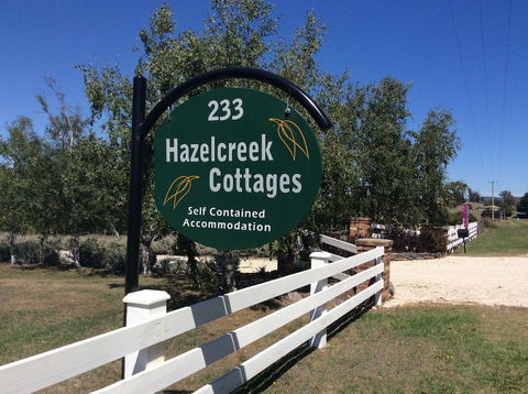 Hazelcreek Cottages - C Tourism 0