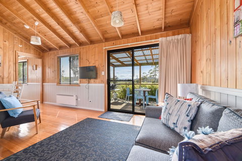 Hazelcreek Cottages - C Tourism 4