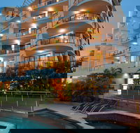 Meridian Alex Beach Apartments - C Tourism