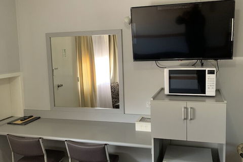 Orana Windmill Motel - C Tourism 4