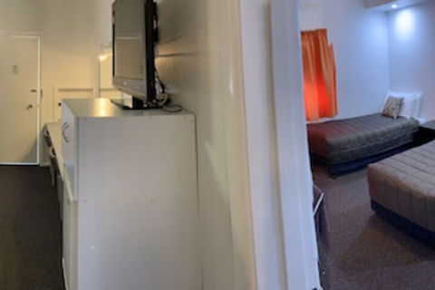 Orana Windmill Motel - C Tourism 5