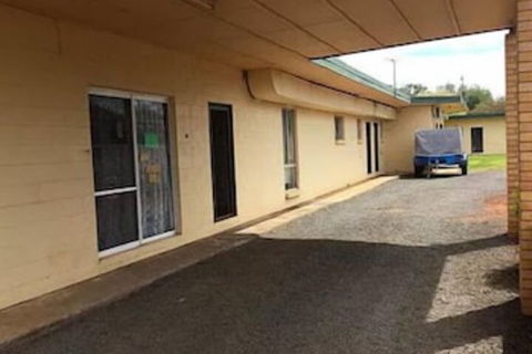 Rankins Springs Motel - C Tourism 3