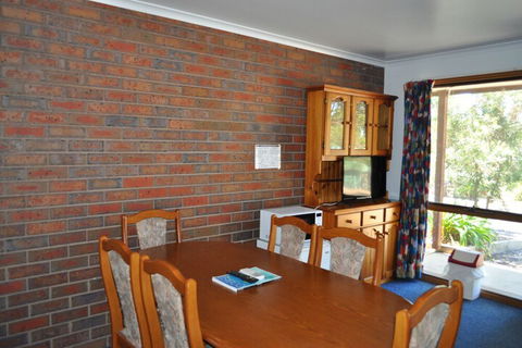 Amaze N Things Holiday Park & Motel - C Tourism 4