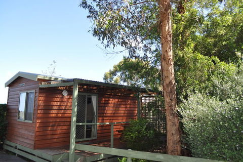 Amaze N Things Holiday Park & Motel - C Tourism 1