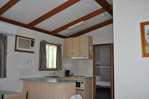 Amaze N Things Holiday Park & Motel - C Tourism 6