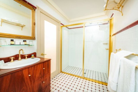 Cobb & Co Court Boutique Hotel - C Tourism 6