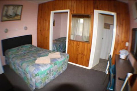 Nhill Oasis Motel - C Tourism 7