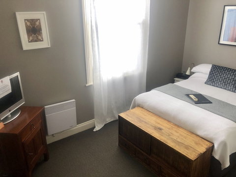 Athelstane House - C Tourism 4