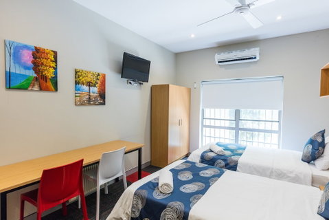 Sydney Student Living - Hostel - C Tourism 1