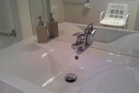 Bruny Island Beachside Accommodation - C Tourism 2