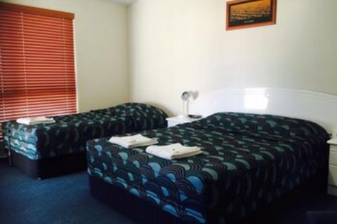 Springsure Overlander Motel - C Tourism 0