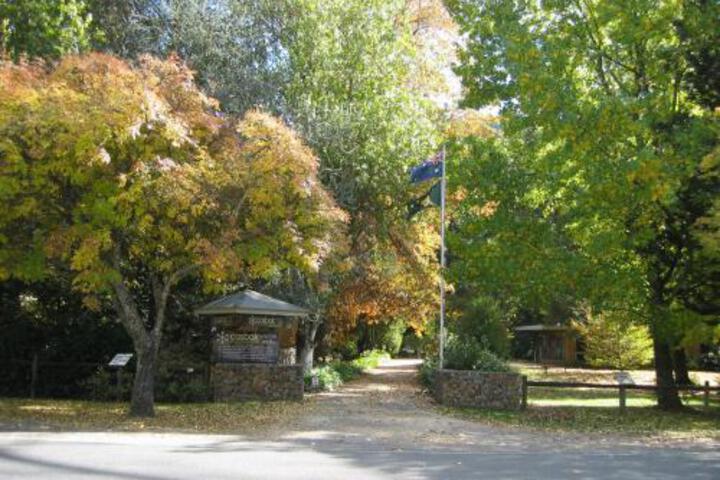 Harrietville VIC C Tourism