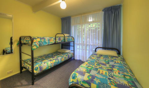 BIG4 Bungalow Park On Burrill Lake - C Tourism 5