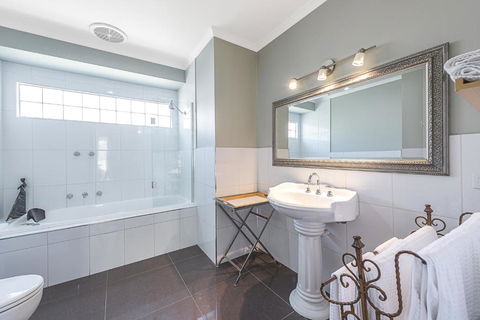 Amelina Cottages - C Tourism 6