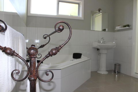 Amelina Cottages - C Tourism 3