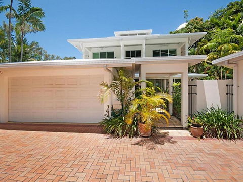 Reef Villa Port Douglas - C Tourism 2